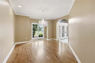 1002 Kings Ct, Level Green, PA 15085 - Photo 12
