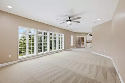 1002 Kings Ct, Level Green, PA 15085 - Photo 14