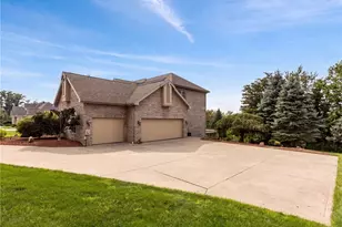 1002 Kings Ct, Level Green, PA 15085 - Photo 42