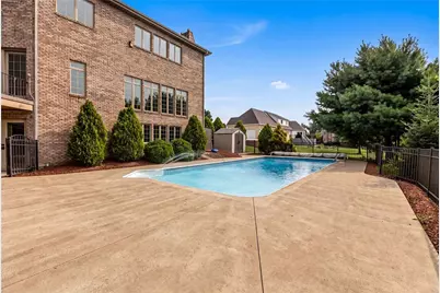 1002 Kings Ct, Level Green, PA 15085 - Photo 44