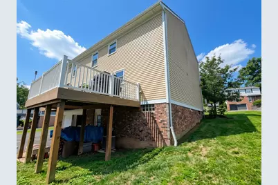 5951 Dalmation Dr, Bethel Park, PA 15102 - Photo 4