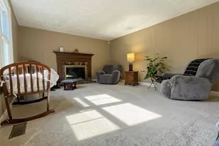 5951 Dalmation Dr, Bethel Park, PA 15102 - Photo 8