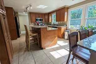 5951 Dalmation Dr, Bethel Park, PA 15102 - Photo 12