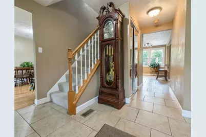 5951 Dalmation Dr, Bethel Park, PA 15102 - Photo 4