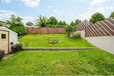 308 Ruthwood Ave, Pittsburgh, PA 15227 - Photo 4