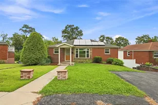 109 Livingston Rd, West Mifflin, PA 15122 - Photo 2