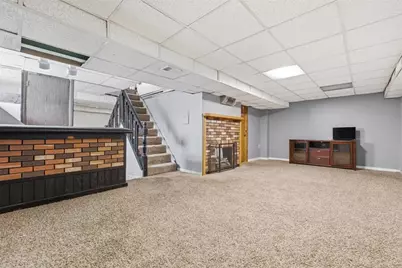 109 Livingston Rd, West Mifflin, PA 15122 - Photo 24