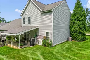 1320 Maplewood Cir, South Strabane, PA 15301 - Photo 30