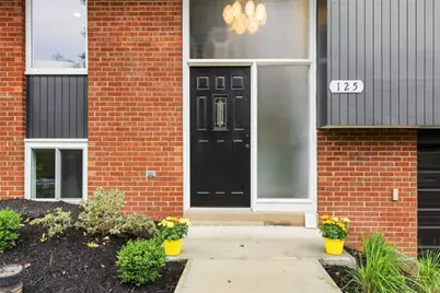 125 Sherwood Dr, Canonsburg, PA 15317 - Photo 4