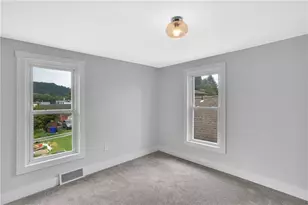 231 Arthur St, Zelienople, PA 16063 - Photo 2