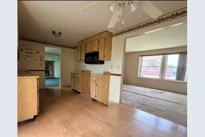244 Rampart Blvd, Pittsburgh, PA 15068 - Photo 8