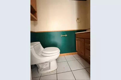 244 Rampart Blvd, Pittsburgh, PA 15068 - Photo 20