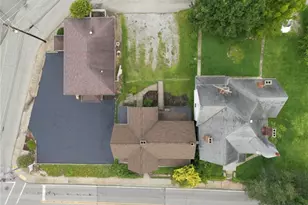 521 W Newton St, Greensburg, PA 15601 - Photo 40