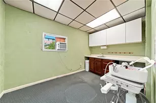 521 W Newton St, Greensburg, PA 15601 - Photo 12