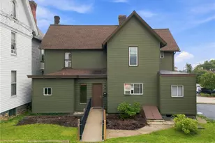 521 W Newton St, Greensburg, PA 15601 - Photo 34