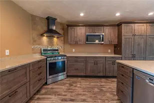 558 Market St, Fairfeld Township, PA 15923 - Photo 6