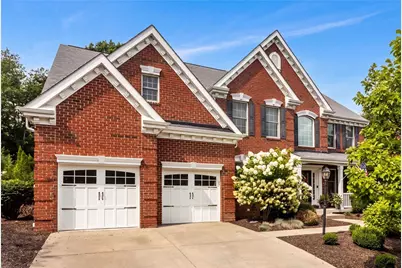 100 Macintosh Ct, Cranberry Township, PA 16066 - Photo 2