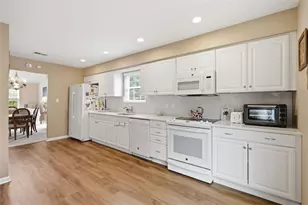 1001 Duncan Ln, Pittsburgh, PA 15236 - Photo 10