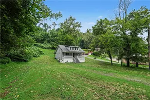 1060 Old Coal Hollow Rd, Pittsburgh, PA 15147 - Photo 1