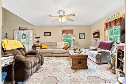 2982 Valley Road, Jefferson Township, PA 16137 - Photo 4