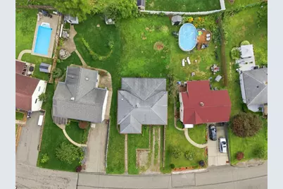 541 Arizona Dr, Lower Burrell, PA 15068 - Photo 22
