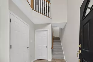 1038 Woodlawn Dr, North Strabane, PA 15317 - Photo 4