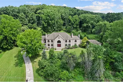 1060 Fox Chapel Road, Pittsburgh, PA 15238 - Photo 2