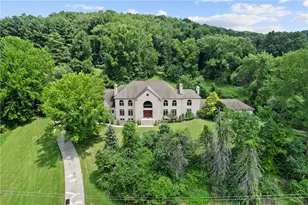 1060 Fox Chapel Rd, Pittsburgh, PA 15238 - Photo 2