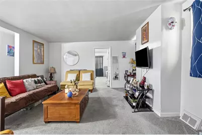753 Chartiers Ave, McKees Rocks, PA 15136 - Photo 22