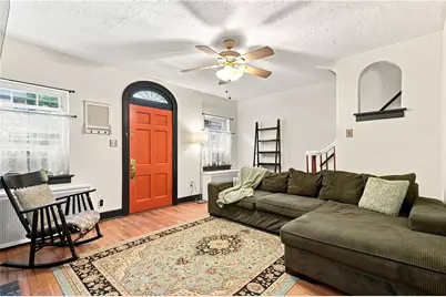 40 Sceneridge Ave, Pittsburgh, PA 15227 - Photo 2