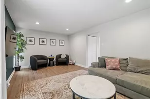 316 Elm Ct, Ross Twp, PA 15237 - Photo 12