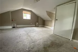 1630 Leolyn St, Pittsburgh, PA 15210 - Photo 8