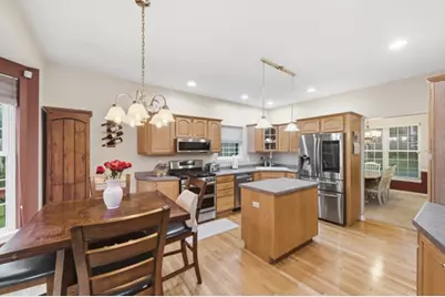 1915 Markley Drive, Pittsburgh, PA 15143 - Photo 10