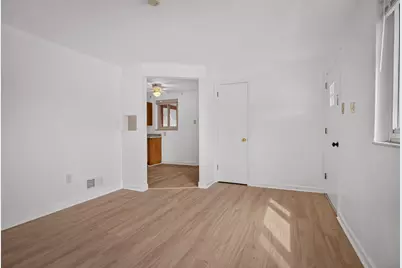 424 Lois Drive, Pittsburgh, PA 15236 - Photo 8