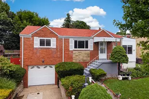 424 Lois Dr, Pittsburgh, PA 15236 - Photo 2