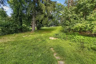 236 Hulton Rd, Pittsburgh, PA 15147 - Photo 6