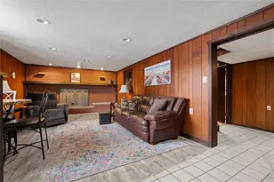 804 Redwood Dr, Cecil, PA 15057 - Photo 20