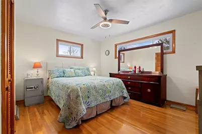 804 Redwood Dr, Cecil, PA 15057 - Photo 14