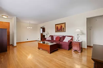 804 Redwood Dr, Cecil, PA 15057 - Photo 4
