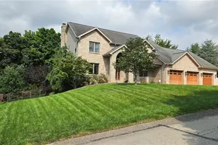 2182 Bradbury Ln, North Huntingdon, PA 15642 - Photo 4
