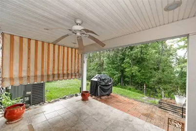 1965 Kirkby Dr, South Park, PA 15129 - Photo 24