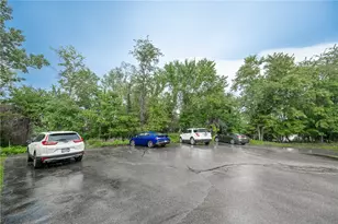 1965 Kirkby Dr, South Park, PA 15129 - Photo 4