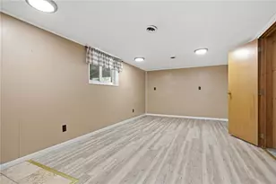 931 Shenango Rd, Chippewa Township, PA 15010 - Photo 30