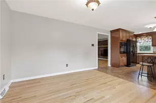 931 Shenango Rd, Chippewa Township, PA 15010 - Photo 10