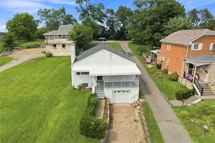 3129 Churchview, Pittsburgh, PA 15227 - Photo 4