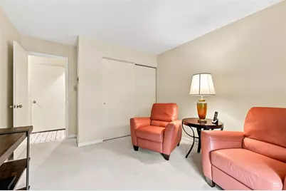 1500 Cochran Road #409, Scott Township, PA 15243 - Photo 22