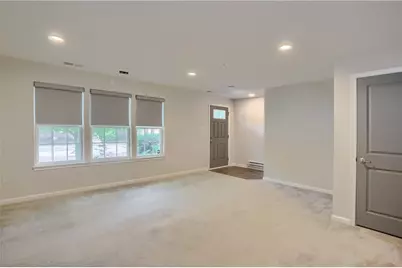1720 St Johns Ln, Pittsburgh, PA 15143 - Photo 2