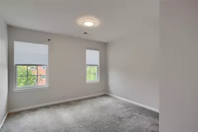 1720 St Johns Ln, Pittsburgh, PA 15143 - Photo 22