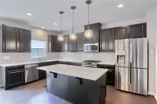 1720 St Johns Ln, Pittsburgh, PA 15143 - Photo 14
