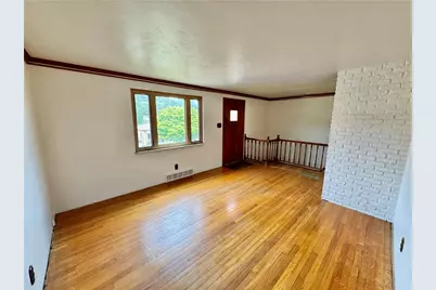 118 Sunrise Dr, Pittsburgh, PA 15236 - Photo 4